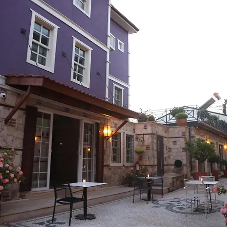 Magnificent Flat With Patio Near Hadrian's Gate Lägenhet *